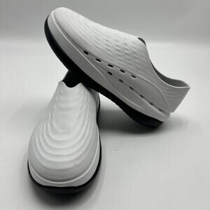 Stand+ THE STANDING SHOE Men’s Size 11.5 WHITE